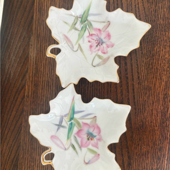 occupied japan Other - Occupied Japan leaf shaped dishes